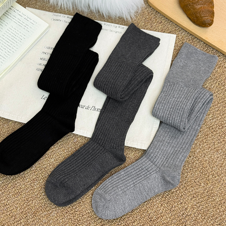 西客羊毛长筒袜-59.9元2双